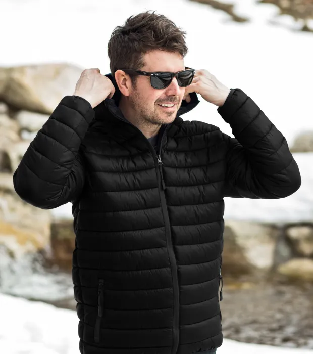 Ανδρικό καπιτονέ μπουφάν, μαύρος